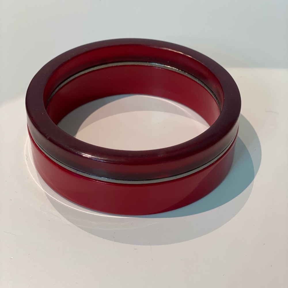 Two Tone Red, Purple, & Gunmetal Silver Resin Bangle Bracelet